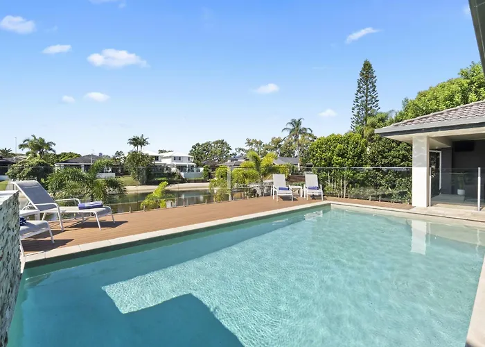 Seaclusion BroadbeachVilla